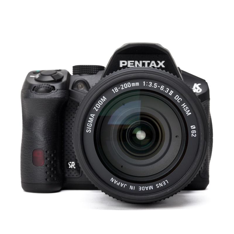 Pentax K30 black K30 Kit with Sigma 18200 mm digital singlelens